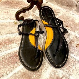 NWOT.  1937 Footwear.  Leather thongs